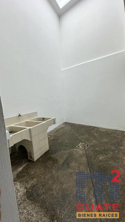 M2Guate-R10395-Casa-en-condominio-en-Renta-Guatemala-Zona-13