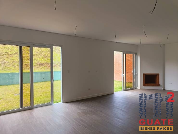 M2Guate-V10086-Casa-en-condominio-en-Venta-Carretera-a-El-Salvador