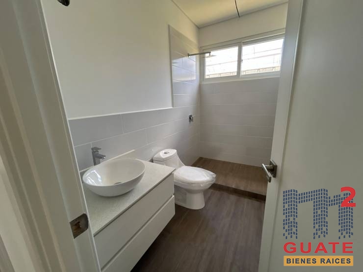 M2Guate-V10086-Casa-en-condominio-en-Venta-Carretera-a-El-Salvador