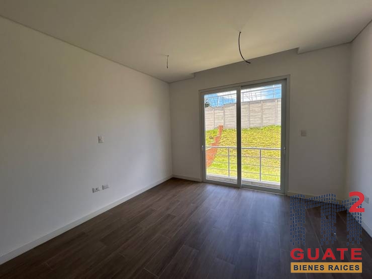 M2Guate-V10086-Casa-en-condominio-en-Venta-Carretera-a-El-Salvador