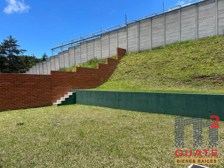M2Guate-V10086-Casa-en-condominio-en-Venta-Carretera-a-El-Salvador