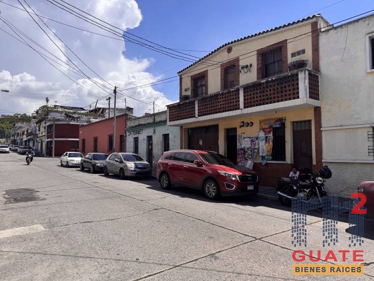 M2Guate-V10091-Casa-en-Venta-Guatemala-Zona-02