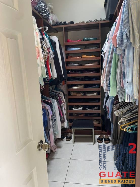 M2Guate-V10101-Casa-en-condominio-en-Venta-Mixco