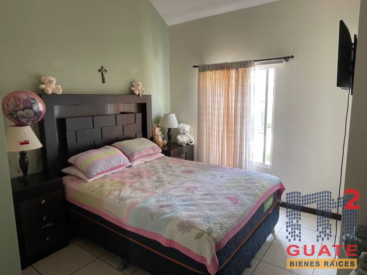 M2Guate-V10101-Casa-en-condominio-en-Venta-Mixco