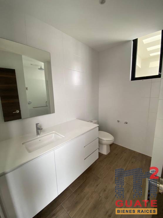 M2Guate-R10451-Apartamento-Penthouse-en-Renta-Guatemala-Zona-13