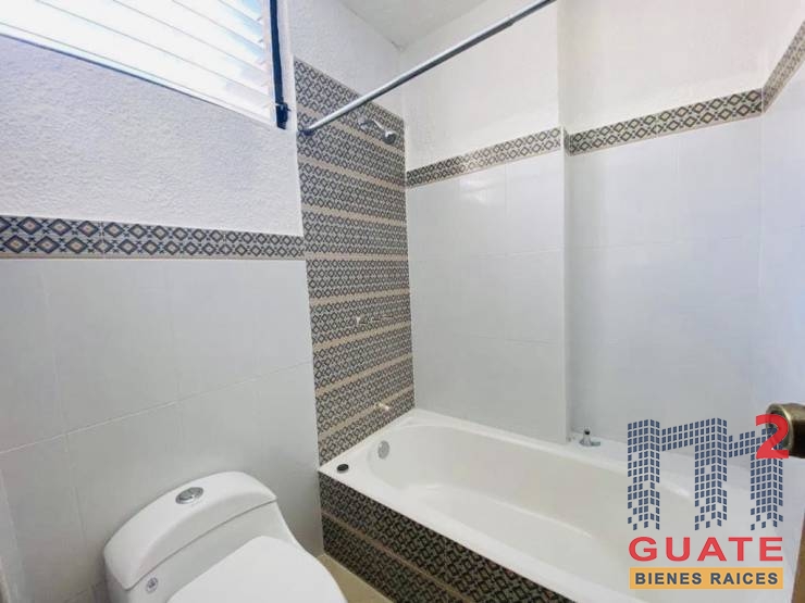 M2Guate-V10117-Casa-tipo-Townhouse-en-Venta-Guatemala-Zona-15