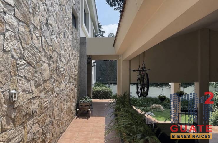 M2Guate-V10121-Casa-en-condominio-en-Venta-Carretera-a-El-Salvador