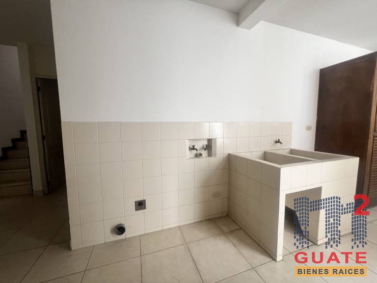 M2Guate-R10489-Casa-tipo-Townhouse-en-Renta-Guatemala-Zona-14