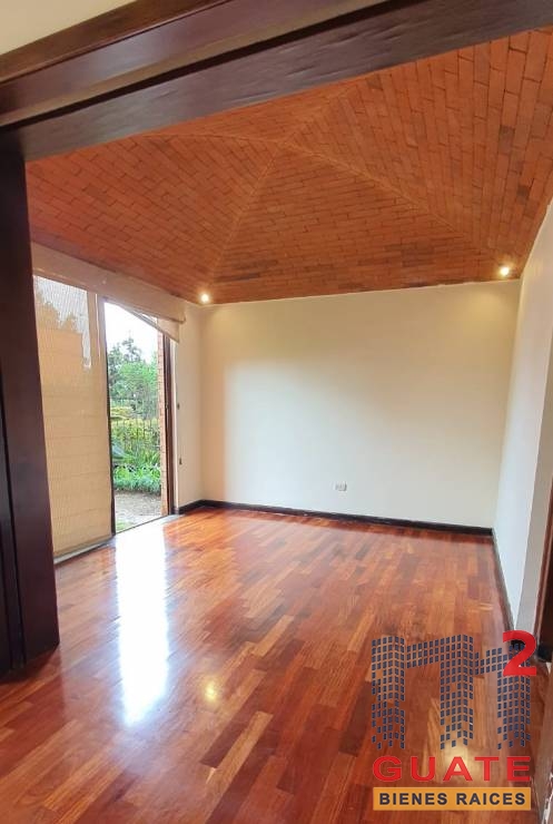 M2Guate-R10506-Casa-en-condominio-en-Renta-Santa-Catarina-Pinula