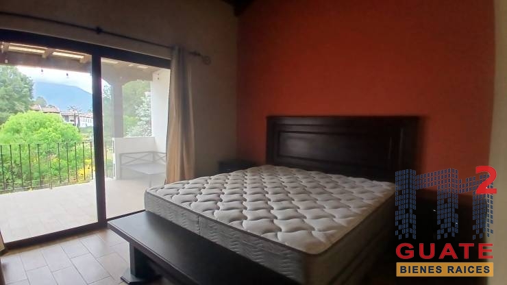 M2Guate-R10515-Casa-tipo-Townhouse-en-Renta-Antigua-Guatemala