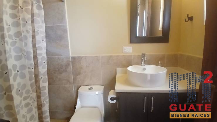 M2Guate-R10515-Casa-tipo-Townhouse-en-Renta-Antigua-Guatemala
