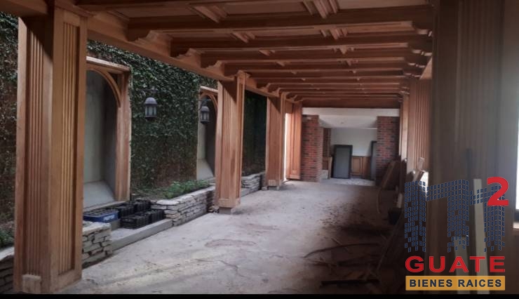 M2Guate-V10147-Casa-fuera-de-condominio-en-Venta-Guatemala-Zona-10