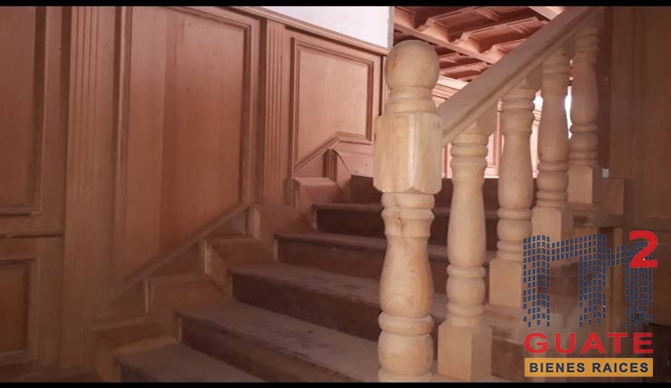 M2Guate-V10147-Casa-fuera-de-condominio-en-Venta-Guatemala-Zona-10