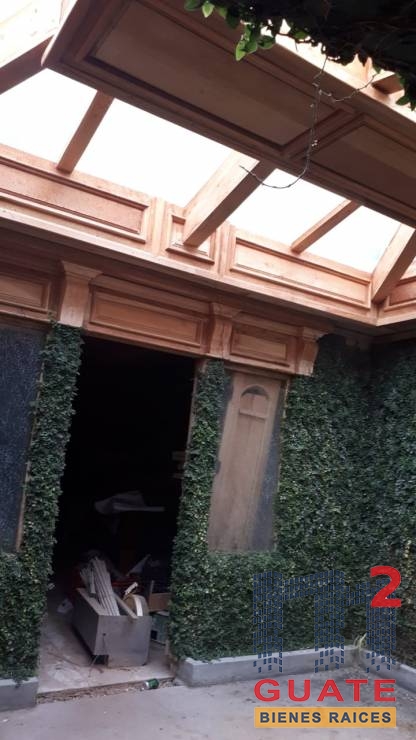 M2Guate-V10147-Casa-fuera-de-condominio-en-Venta-Guatemala-Zona-10