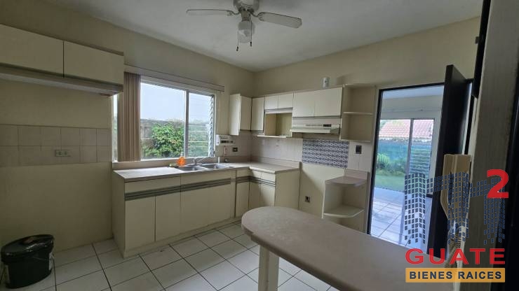 M2Guate-R10538-Casa-tipo-Townhouse-en-Renta-Guatemala-Zona-16