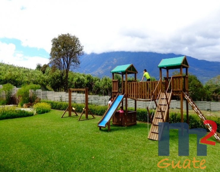 M2Guate-V2444-Terreno-en-Venta-Antigua-Guatemala