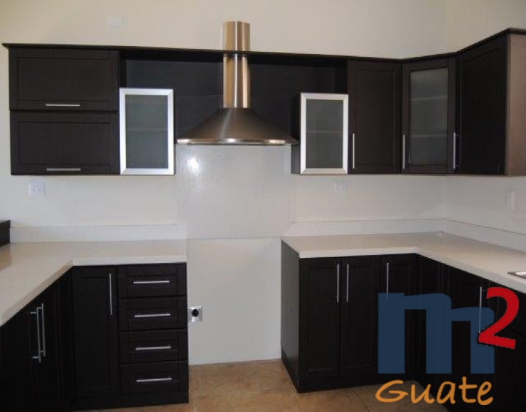 M2Guate-V4375-Casa-en-Venta-Fraijanes