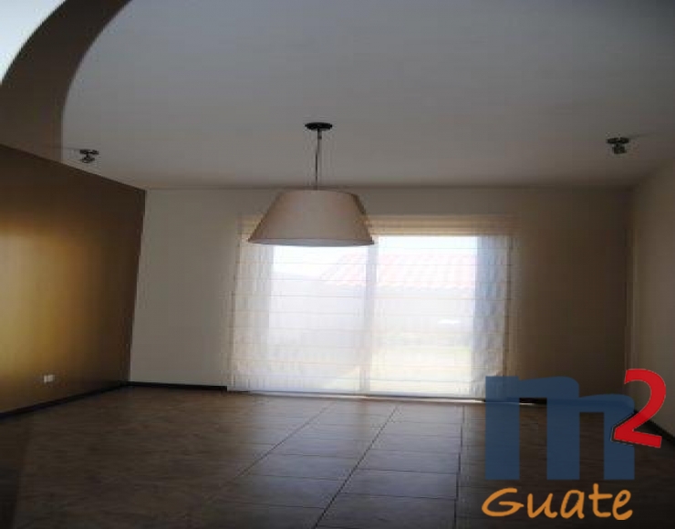 M2Guate-V4375-Casa-en-Venta-Fraijanes