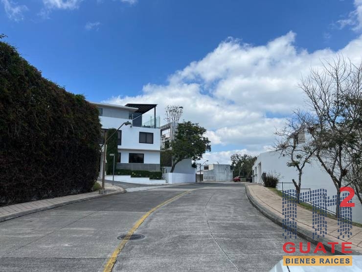 M2Guate-V4896-Casa-en-condominio-en-Venta-Muxbal