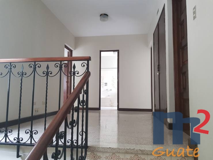 M2Guate-R5800-Casa-tipo-Townhouse-en-Renta-Guatemala-Zona-15