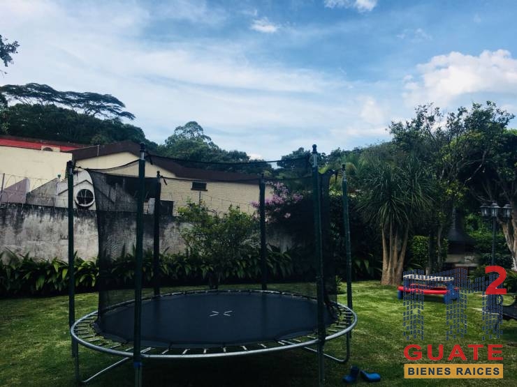 M2Guate-V5841-Casa-en-condominio-en-Venta-Guatemala-Zona-10