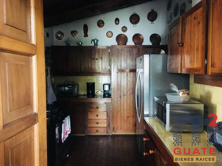 M2Guate-V5841-Casa-en-condominio-en-Venta-Guatemala-Zona-10